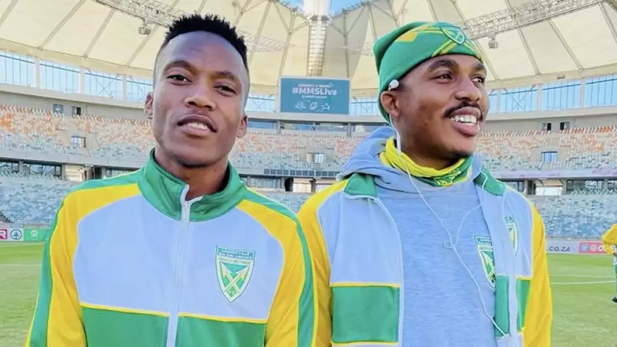 Chiefs open transfer talk with Arrows