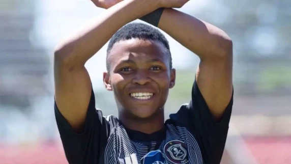 Jose Riveiro predicts a bright future for teenage sensation Mohau Nkota