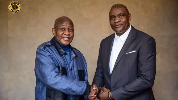 Kaizer Chiefs' boss defends Molefi Ntseki's appointment