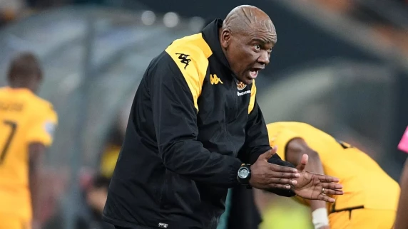 Molefi Ntseki fires back at Hugo Broos over Kaizer Chiefs comments