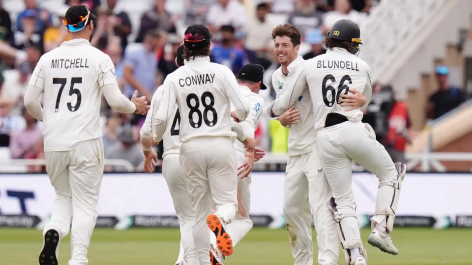 New Zealand wrap up win at Trent Bridge to seal Test series victory in England