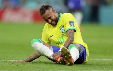 Brazil sweat over Neymar after injury in World Cup opener vs Serbia