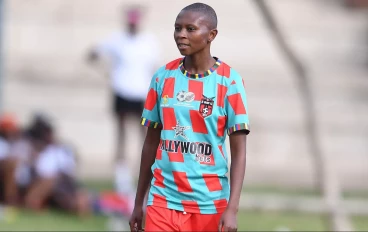TS Galaxy Queens midfielder Mpumi Nyandeni