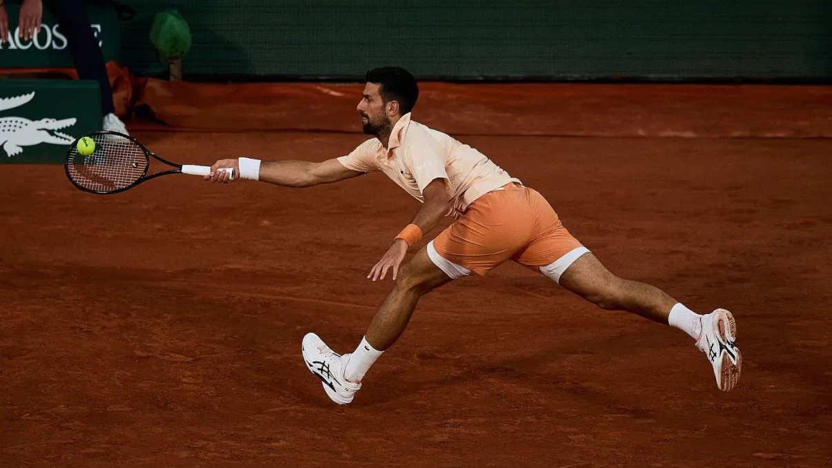 Novak Djokovic survives tussle with French favourite to advance at Roland Garros Novak Djokovic survives tussle with French favourite to advance at Roland Garros