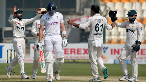 Spin to win: Pakistan level series with 152 run victory over England