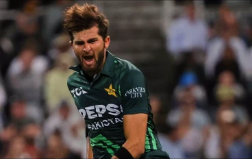 pakistan-fast-bowler-shaheen-afridi-celebrates16