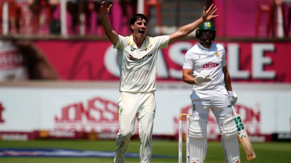 Proteas batsmen fail to impress as Australia take command of first test Proteas batsmen fail to impress as Australia take command of first test