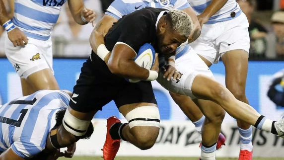 All Black fractures jaw, returns to New Zealand for treatment