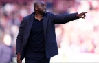 patrick-vieira-coach-of-genoa-26-october-202516.webp