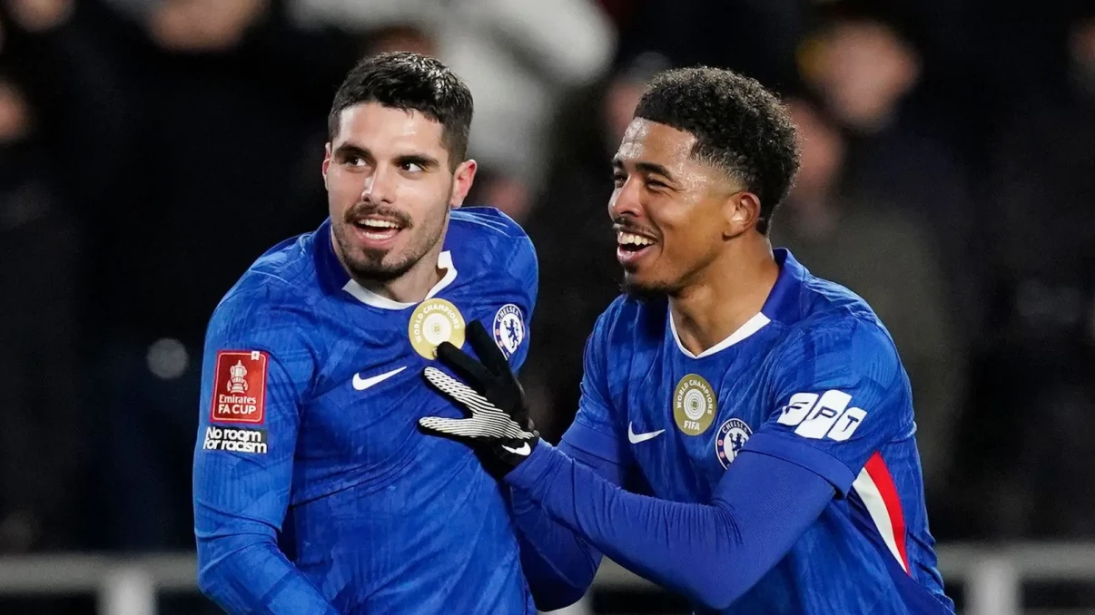 Rosenior praises 'professional' Chelsea as Blues cruise to FA Cup victory Rosenior praises 'professional' Chelsea as Blues cruise to FA Cup victory