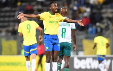 Peter Shalulile of Mamelodi Sundowns during the Betway Premiership match between Mamelodi Sundowns and AmaZulu FC at Lucas Masterpieces Moripe Stadium on March 11, 2025 in Pretoria, South Afr