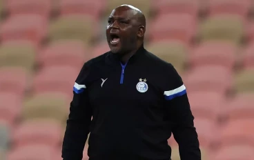 Pitso Mosimane, Head Coach of Esteghlal reacts during the AFC Champions League Elite match between Al-Ahli and Esteghlal at King Abdullah Sports City Stadium on December 02, 2024 in Jeddah, S