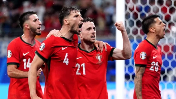 Euro 2024: Portugal leave it late in narrow win against Czech Republic