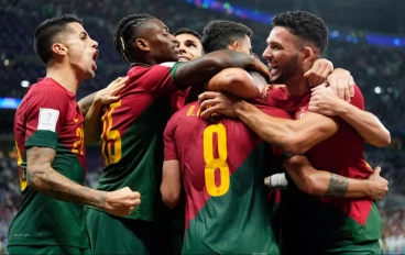Portugal celebrate Bruno Fernandes' goal in victory over Uruguay at FIFA World Cup 2022