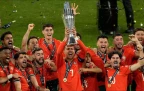 portugal-s-cristiano-ronaldo-lifts-the-nations-league-trophy-8-june-202516.webp