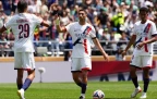 psg-s-achraf-hakimi-congratulated-by-bradley-barcola-after-scoring-23-june-202516.webp