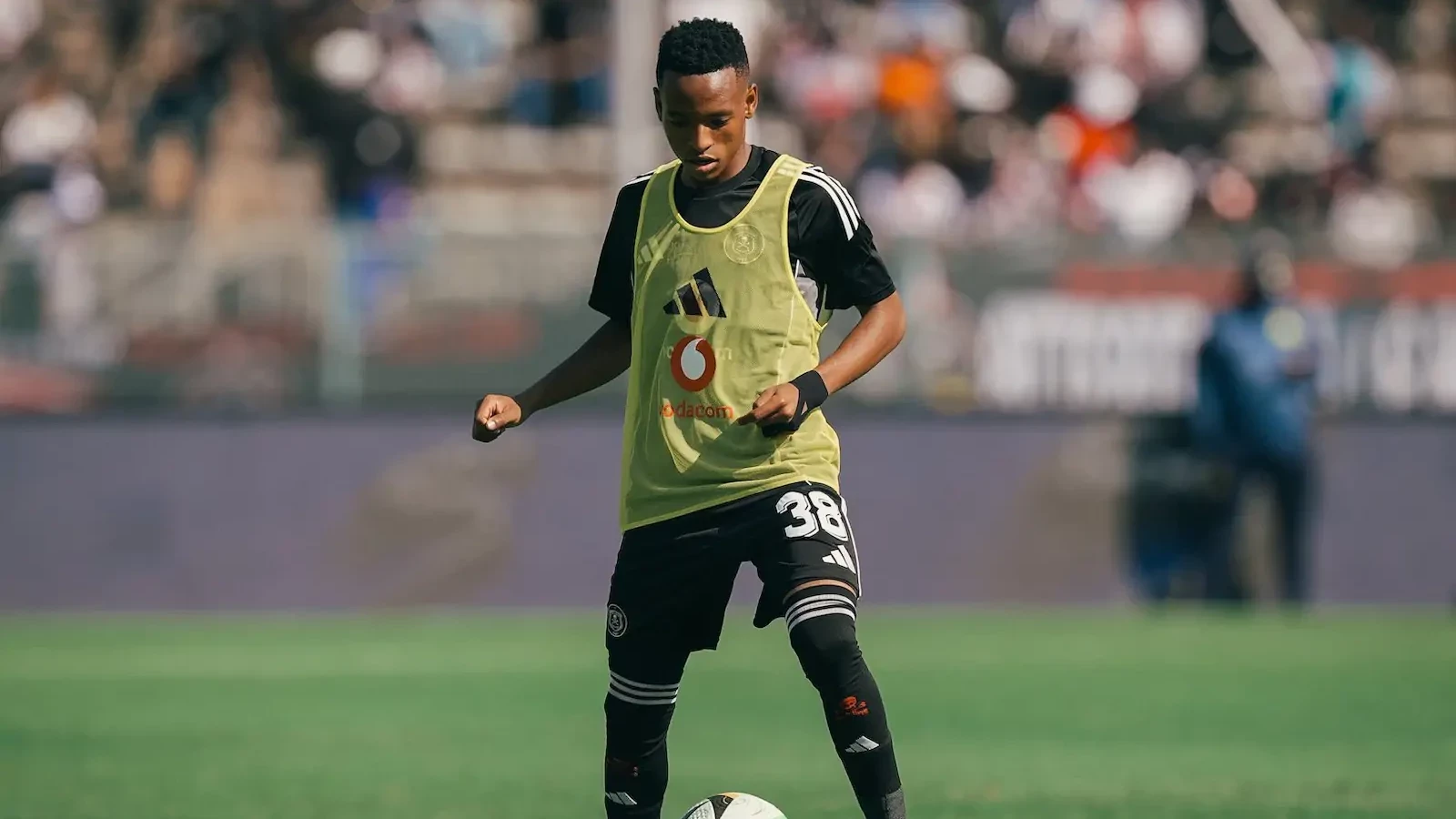 Pirates Sweating Over Mofokeng s Fitness Ahead Of Lioli Clash Soccer Pirates Sweating Over Mofokeng s Fitness Ahead Of Lioli Clash Soccer