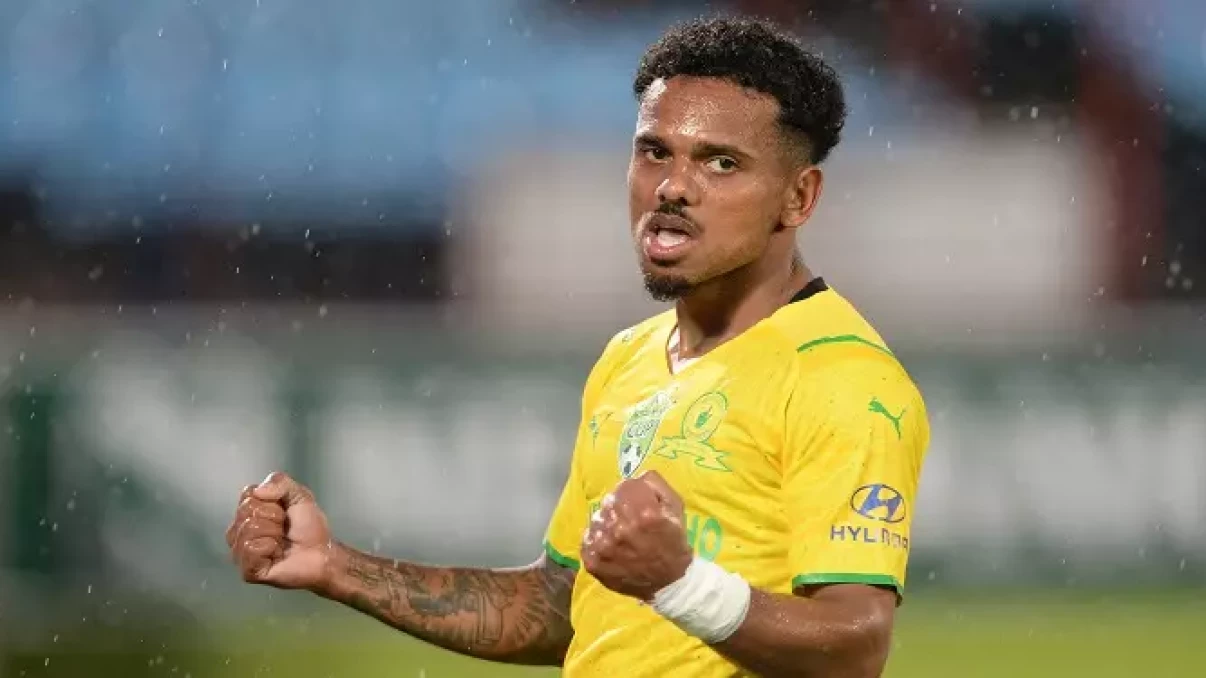 Mokwena vague on Erasmus’ Downs future
