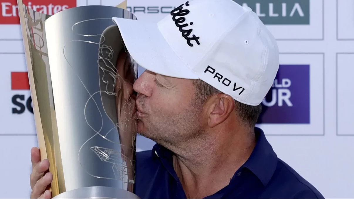 SA's Richard Sterne holes miracle eagle to end 13-year wait for DP World Tour glory SA's Richard Sterne holes miracle eagle to end 13-year wait for DP World Tour glory