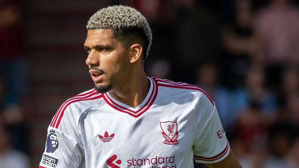 'I'm really happy here' - Araujo delays Liverpool future talk despite flying start at Anfield 'I'm really happy here' - Araujo delays Liverpool future talk despite flying start at Anfield