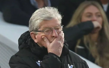 roy-hodgson-manager-of-crystal-palace-looks-disappointed-dejected-2-Feb-202416