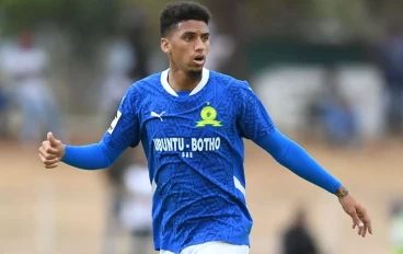 Mamelodi Sundowns defender Rushine De Reuck