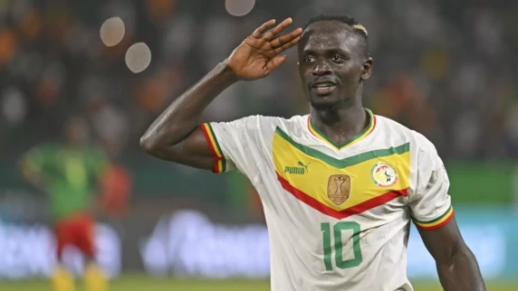 Trent Alexander-Arnold hails Senegal star Sadio Mane as the 'perfect attacker'