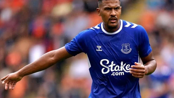 Salomon Rondon terminates Everton contract six months early