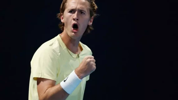 Big Australian Open upset as Sebastian Korda downs two-time finalist Medvedev