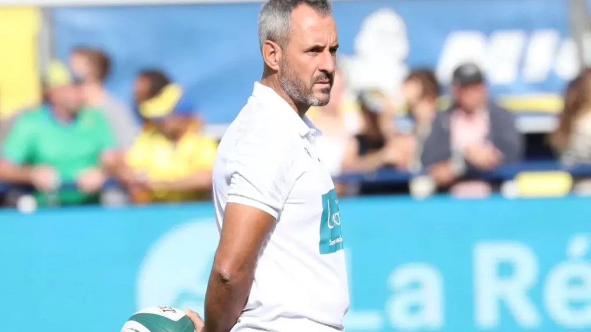 Pau head coach banned for 10 weeks after referee incident in Cheetahs match