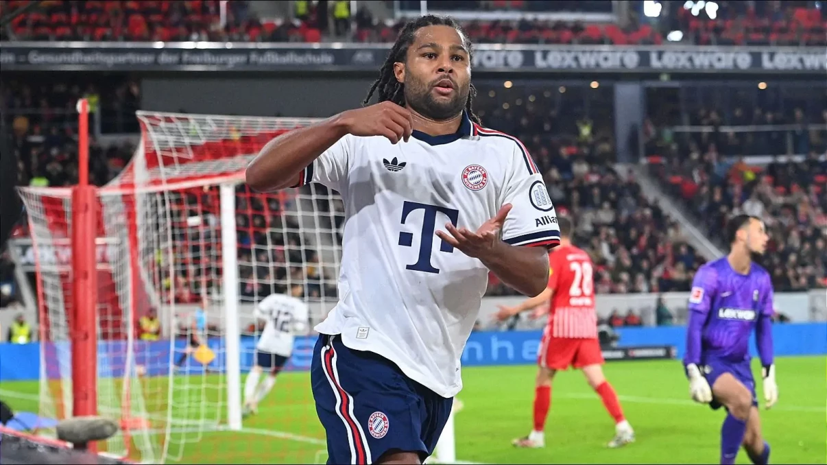 Bayern Munich sink Freiburg to seize top spot ahead of Der Klassiker Bayern Munich sink Freiburg to seize top spot ahead of Der Klassiker