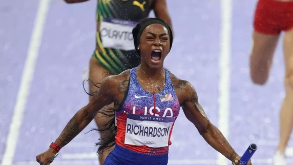 Sha'Carri Richardson anchors U.S. 4x100 relay to Olympic gold