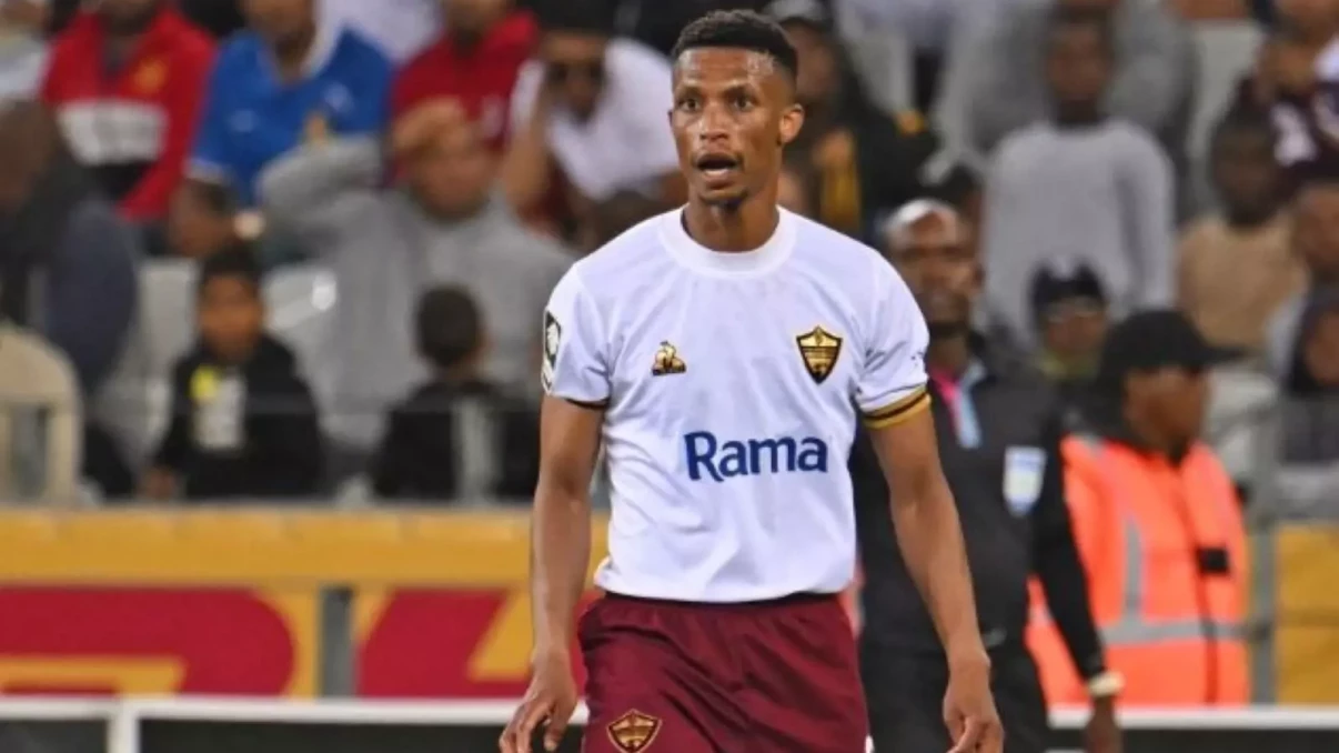 Stellies midfielder in advanced talks to join Orlando Pirates