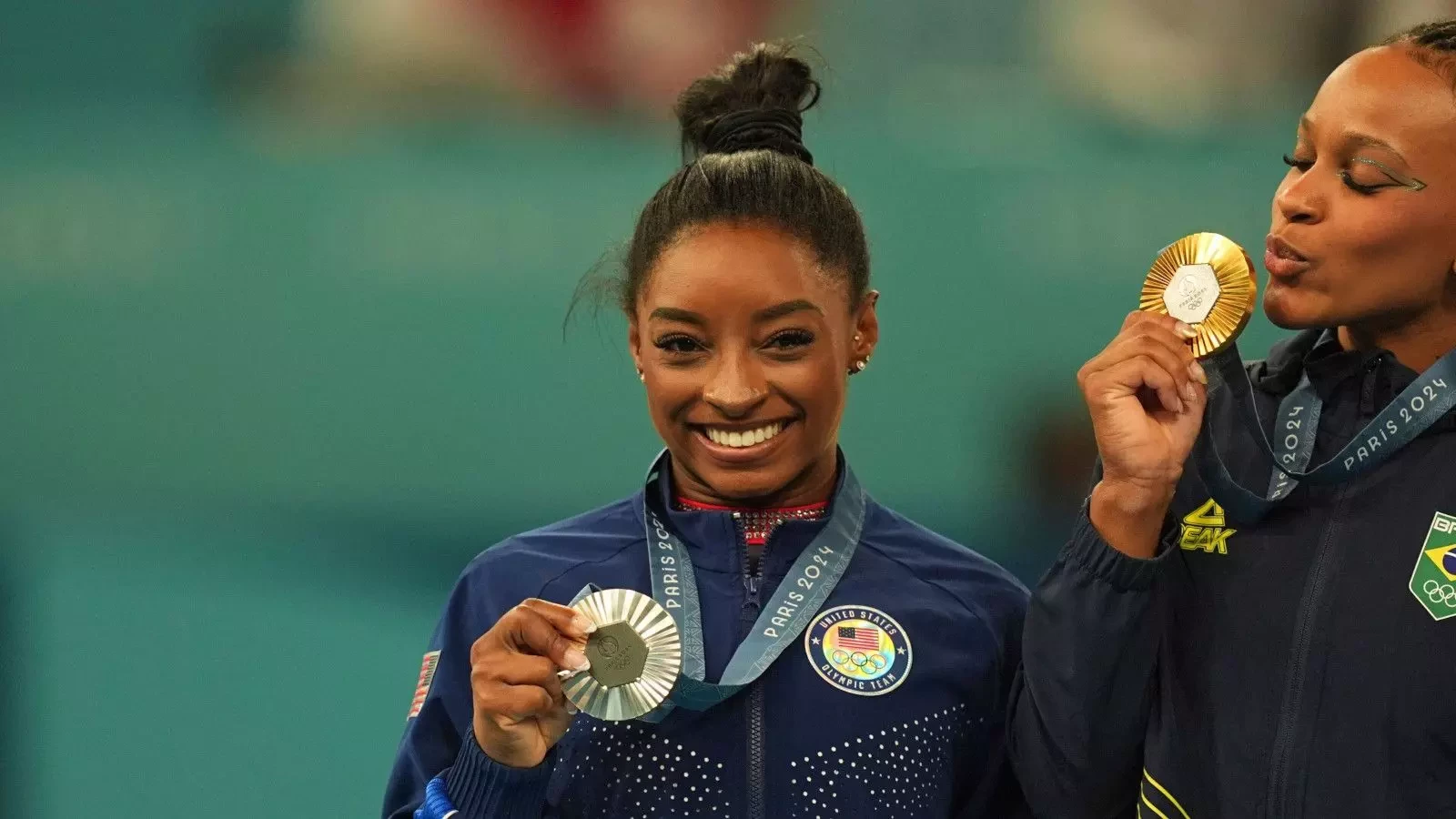 Simone Biles' Olympic Games ends with surprise silver on floor | SABC