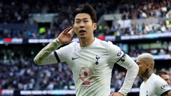 Son Heung-min winner clinches Tottenham victory over Luton