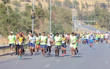 Runners during the 2022 Soweto Marathon
