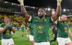 springbok-captain-siya-kolisi-waves-to-supporters-sep-13-202516.webp