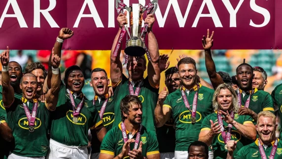 Boks make the best of bad situation after flight home is cancelled