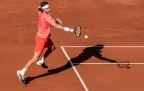 stefanos-tsitsipas-powerful-shot16.webp