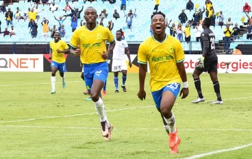 Cassius Mailula of Mamelodi Sundowns celebrates his goal with teammates