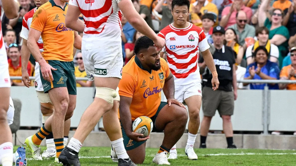 Taniela Tupou double helps power Australia to emphatic win over Japan Taniela Tupou double helps power Australia to emphatic win over Japan
