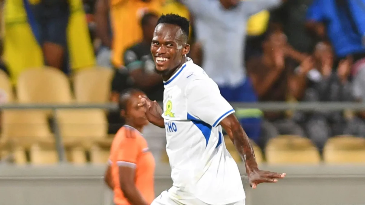 Sundowns return to Betway Premiership summit after win over Durban City Sundowns return to Betway Premiership summit after win over Durban City