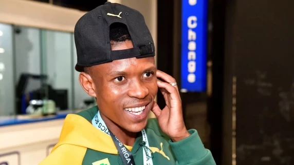Thabang Mosiako claims his maiden the Two Oceans half-marathon title