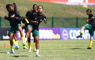 Banyana Banyana midfielder Thalea Smidt