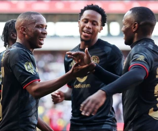 thapelo-mokobodi-celebrates-scoring-for-orlando-pirates-29-august-2026-(backpage)16