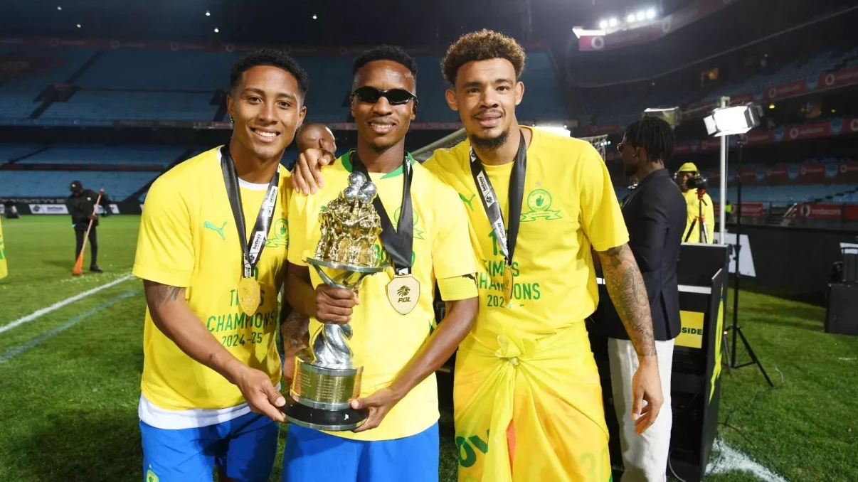 Themba Zwane not bothered by age following contract extension