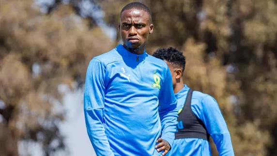 Thembinkosi Lorch and Sipho Mbule close to Mamelodi Sundowns return