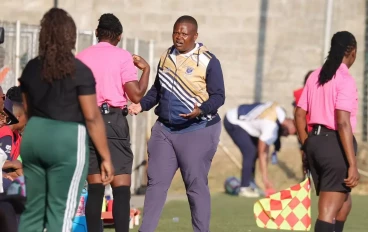 UWC Coach Thinasonke Mbuli