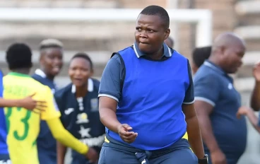 UWC Ladies coach Thinasonke Mbuli