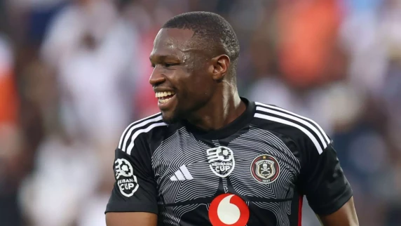 Tshegofatso Mabasa brace leads Orlando Pirates into Nedbank Cup quarter-finals